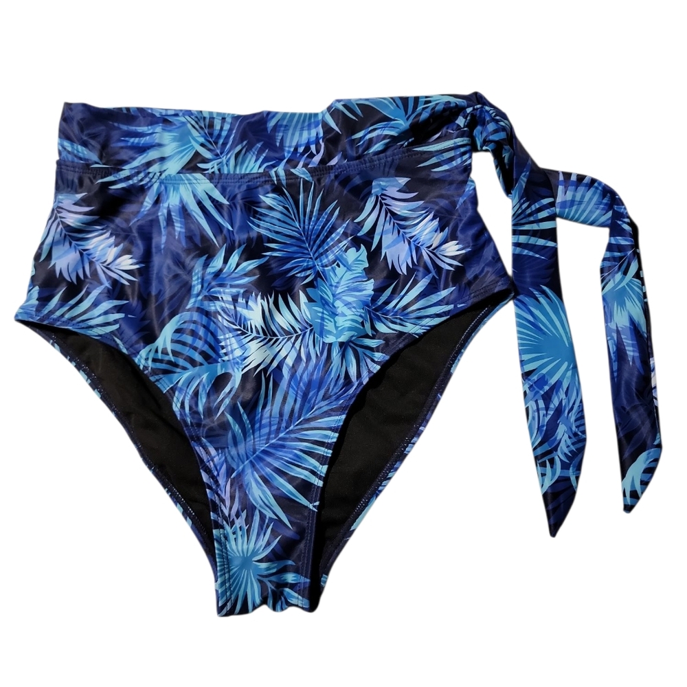 3 For $15 NWOT Bikini Bottom Sz Med